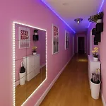 Lavender Queen Room Bright & Peaceful Stay In Central Harlem